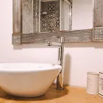Art Loft בית הארחה
