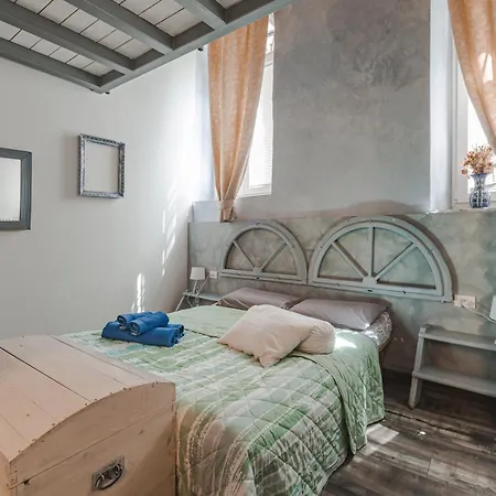 Trieste Art Loft Guest house *