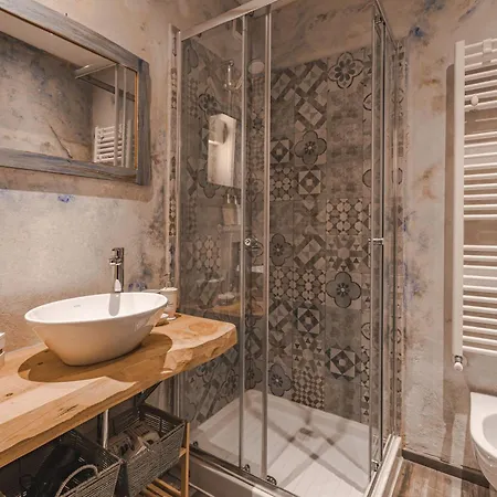 Konukevi Trieste Art Loft Trieste